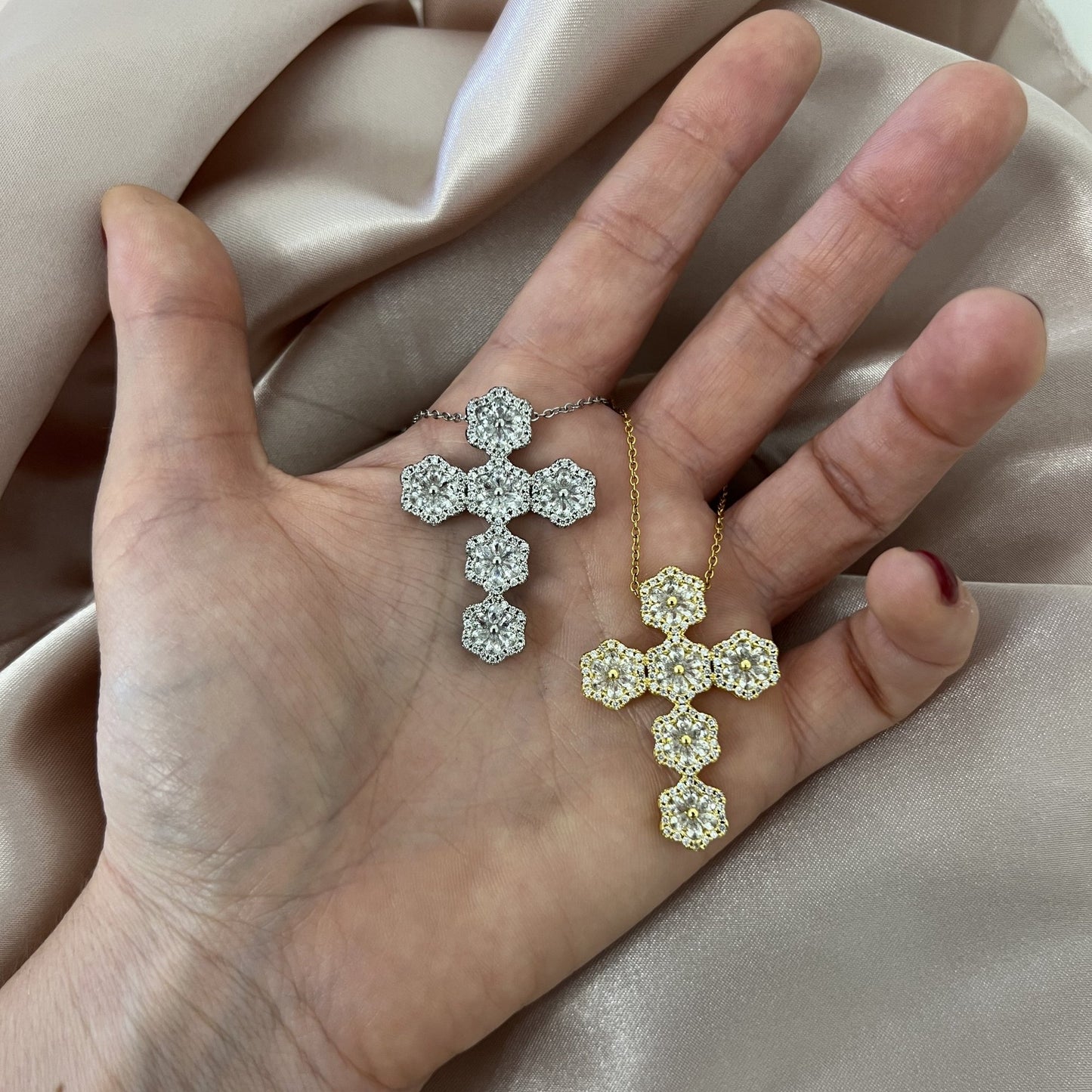 Collana Croce big
