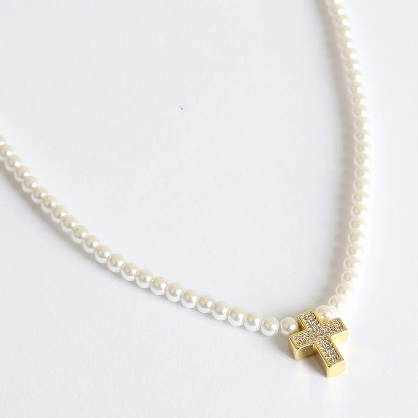 Collana Di Perle Con Croce