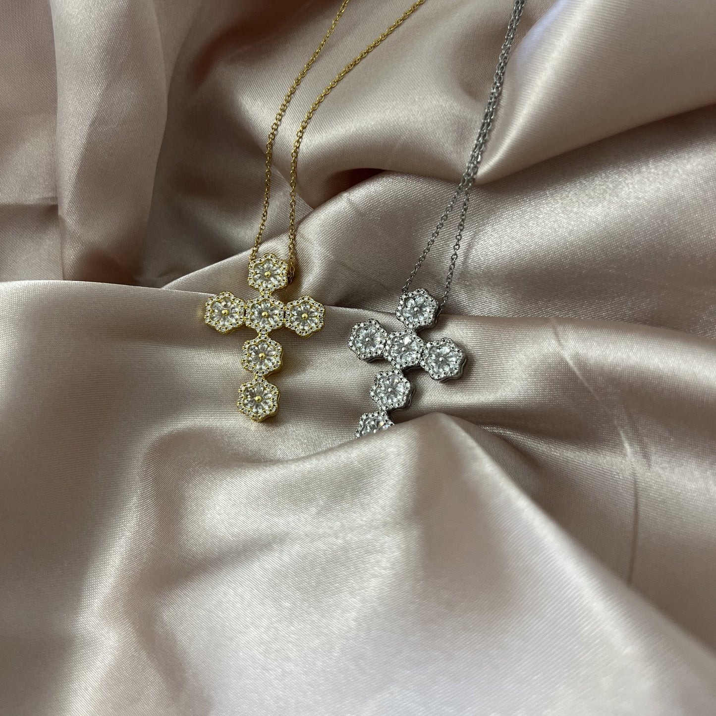 Collana Croce big