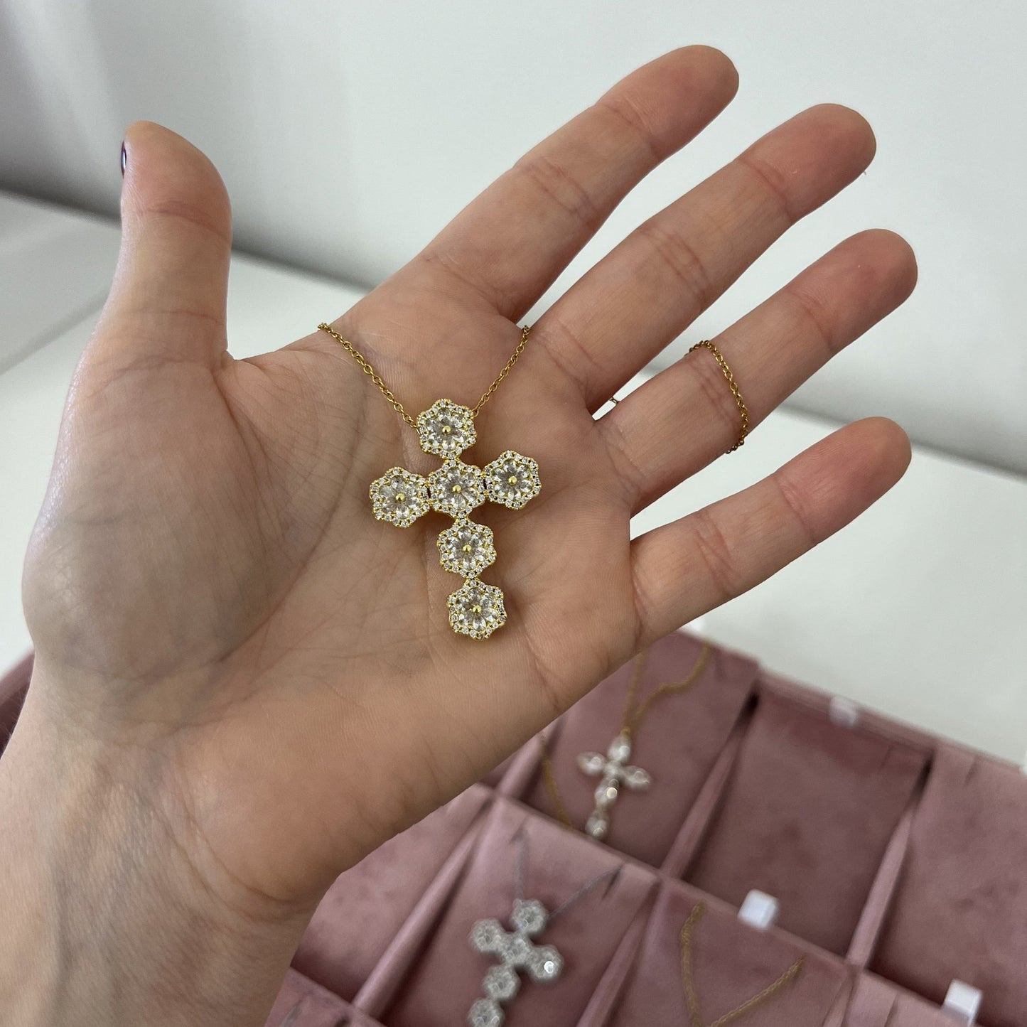 Collana Croce big