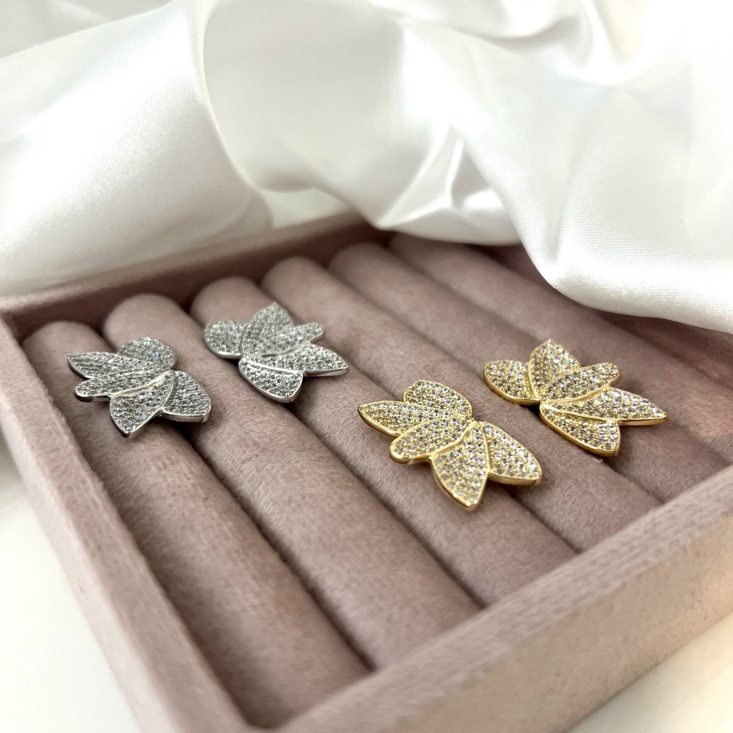 Orecchini Mini Foglie Strass