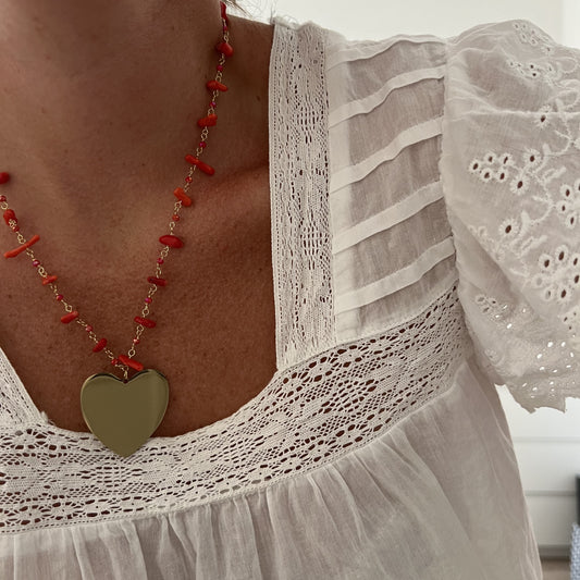 Collana coralli e cuore grande