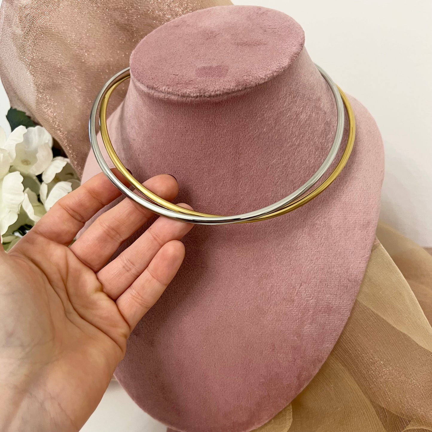 Collana rigida Circle