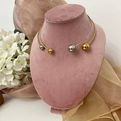Collana rigida sfere